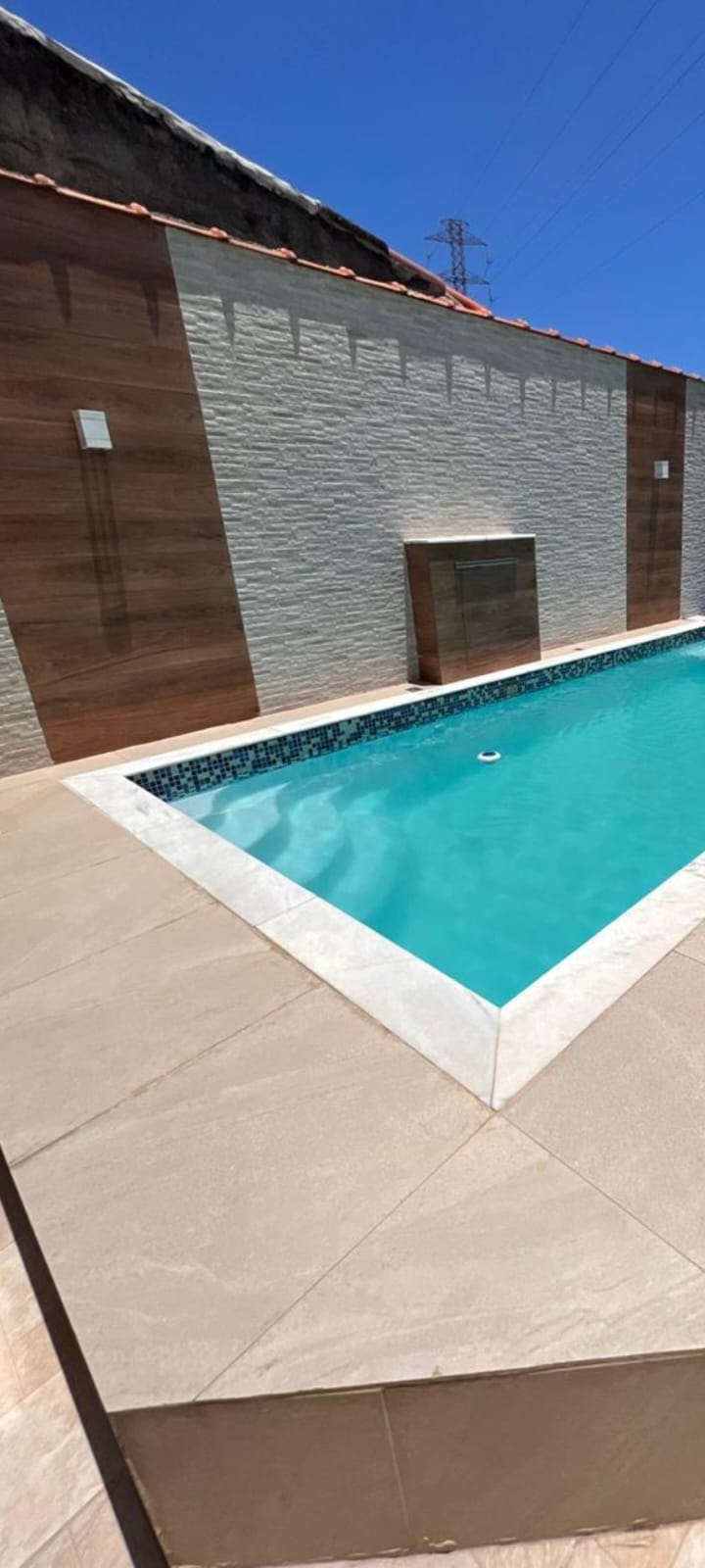 Piscina Vista Lateral