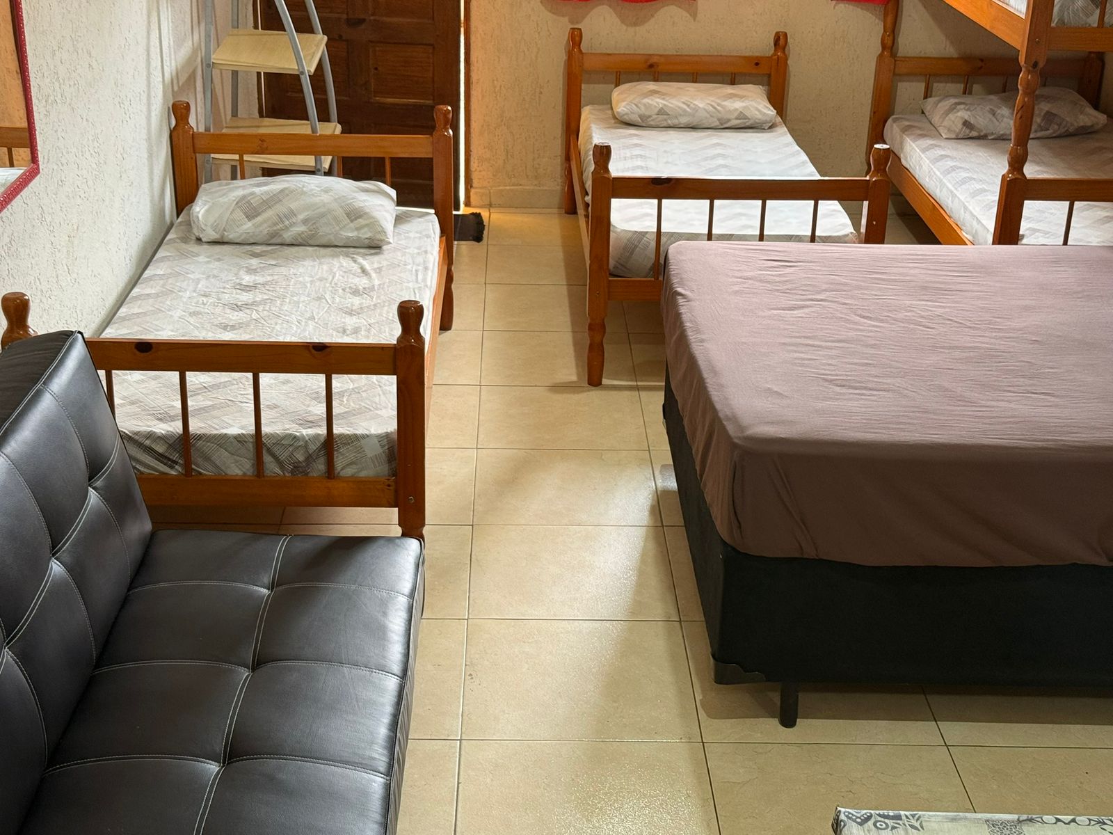 Kitnet 2 - Quarto com Beliches